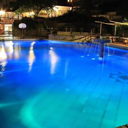 Athorama Hotel 3*