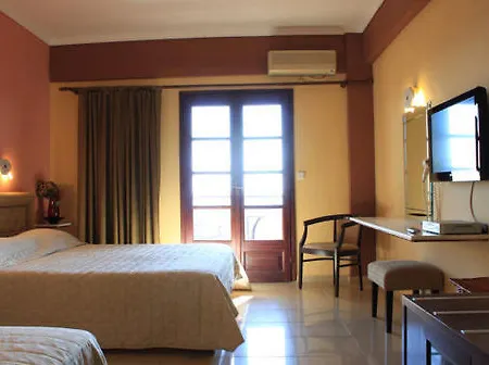 Hotel Athorama 3*